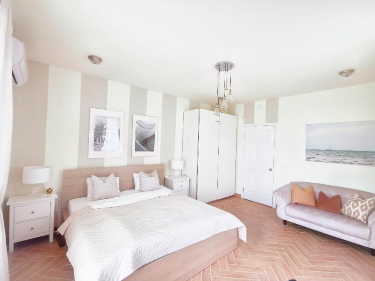 Bellevue Apartment With Ac & Heating & Terrace Budapešť Exteriér fotografie